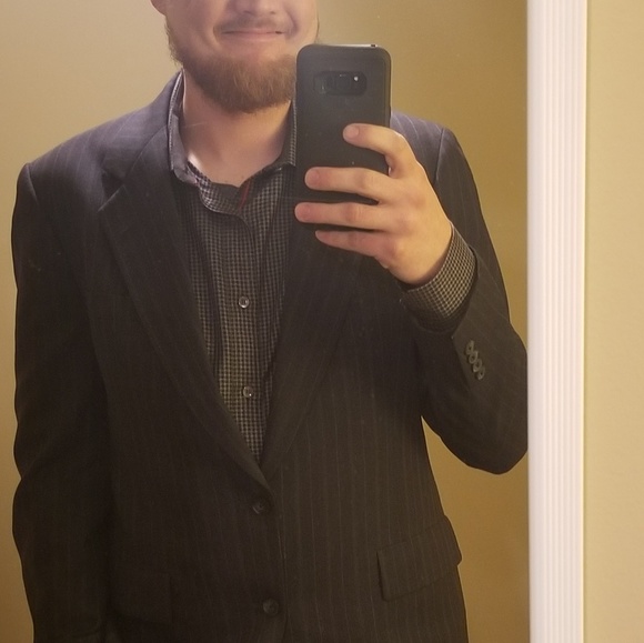 Business in the day, Hypebeast at night - Picture 2 of 6